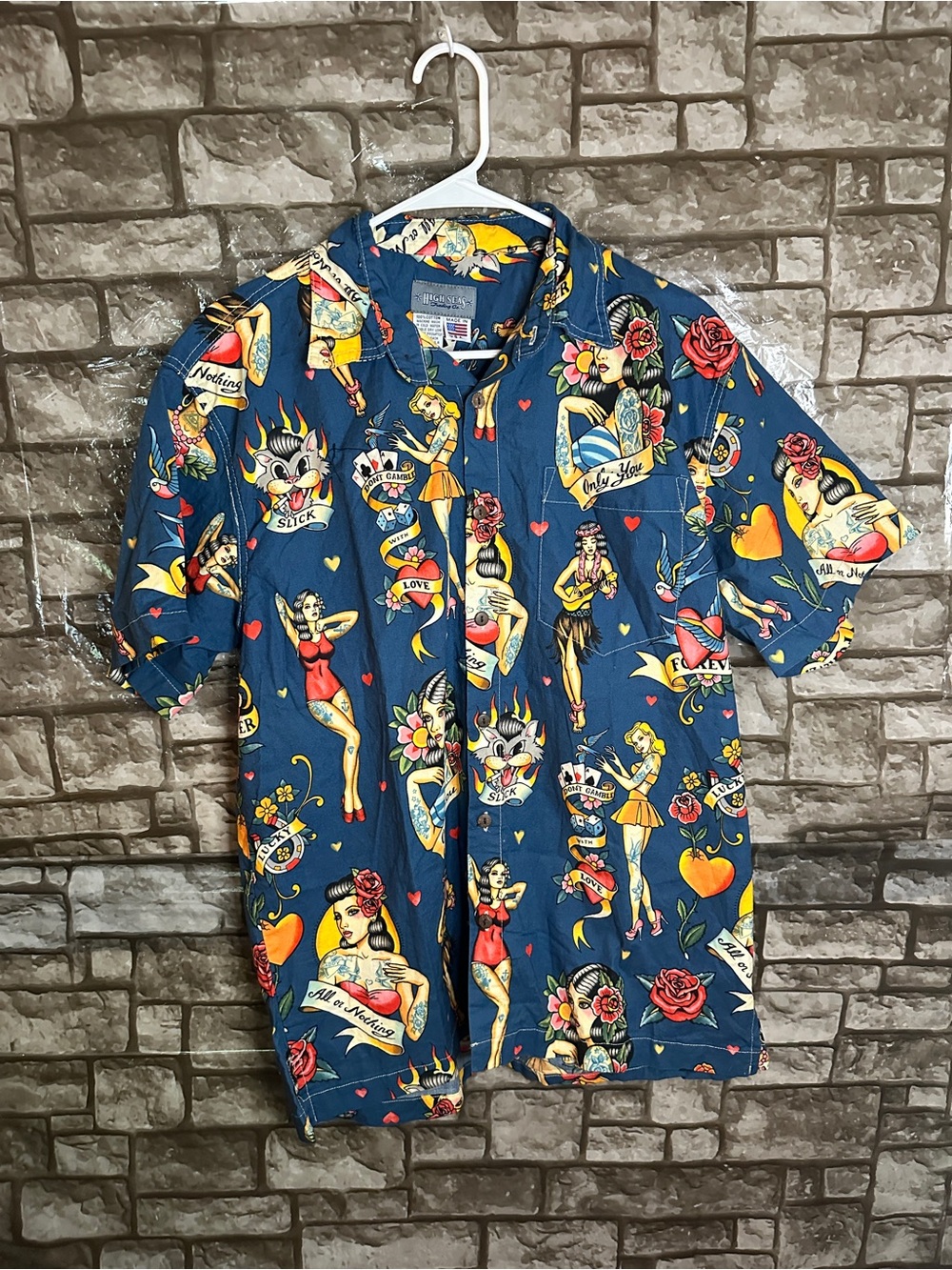 Rare High Seas Trading Pin Up Tattoo Style Short Sleeve Button Up Size Small